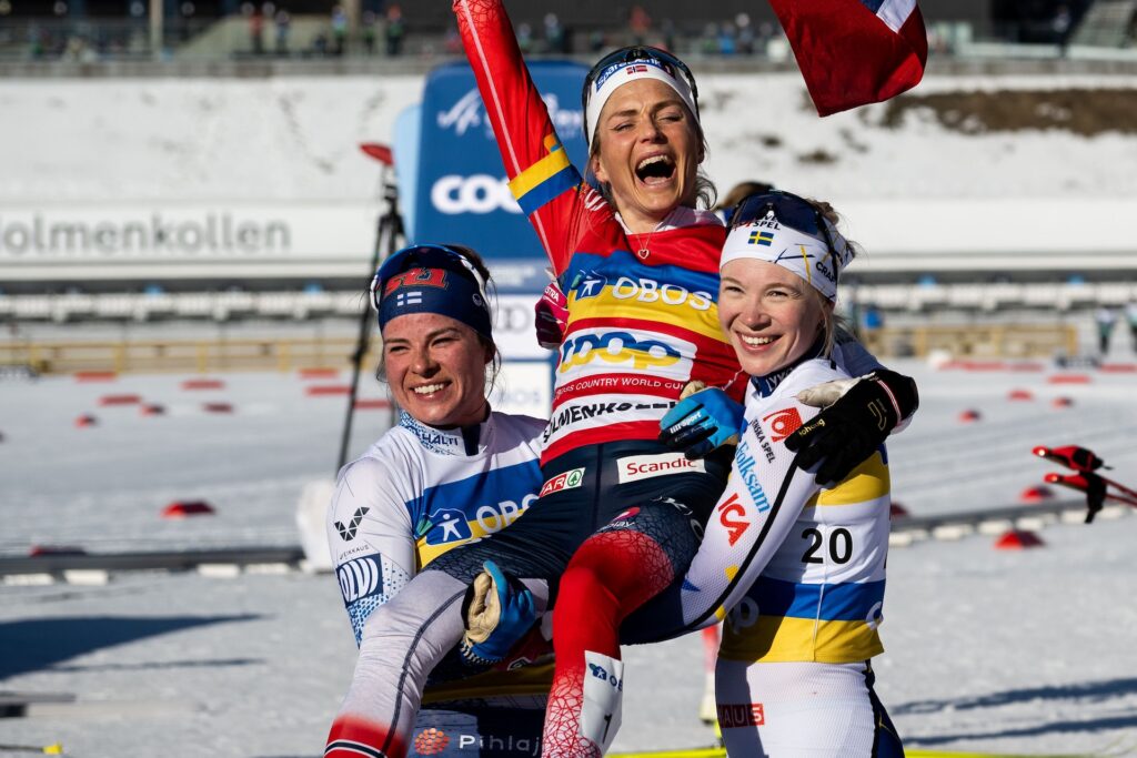 Krista Pärmäkoski Jonna Sundling Therese Johaug wC Holmenkollen 2022 