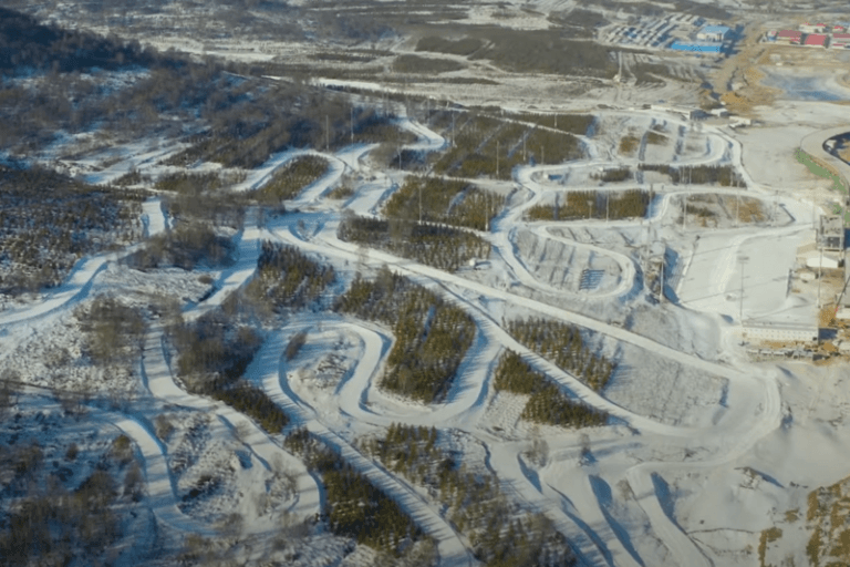 Se video fra de olympiske arenaene i Beijing