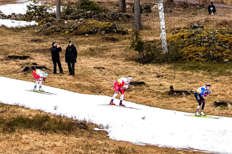 Status og tidspunkt for åpning av &laquo;tidlig-snø&raquo;-løyper på de forskjellige destinasjonene