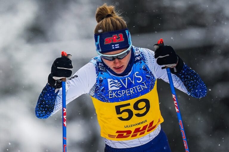 Finske Eveliina Piippo har testet positivt på korona I Sveits.