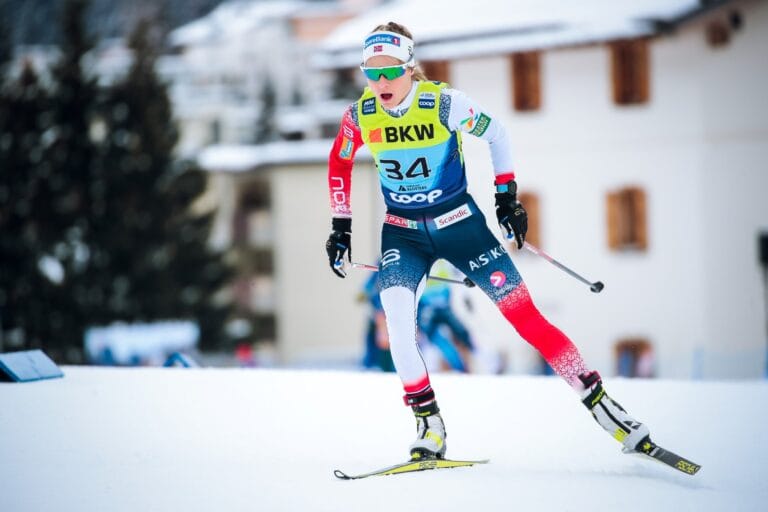 Johaug foran Diggins og Karlsson