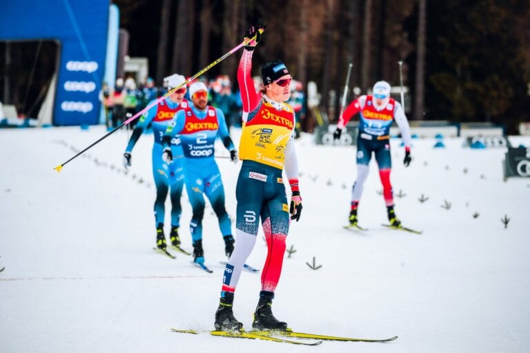 Lekende lett for Klæbo