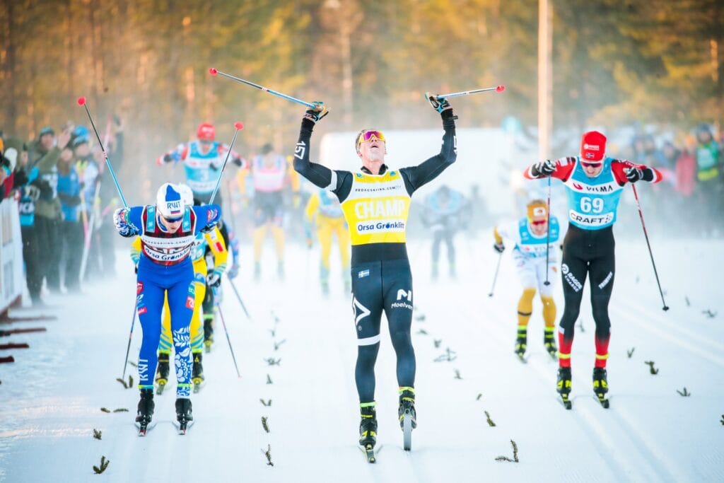 Emil Persson vant sesongåpningen i Visma Ski Classics i Orsa på søndag.