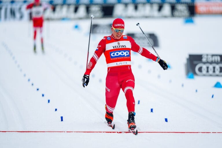 Russiske skiløpere må gå med ukrainsk flagg på startnummeret