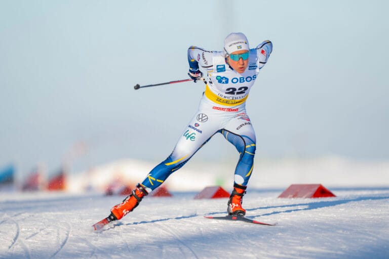 Hanna Falk legger opp