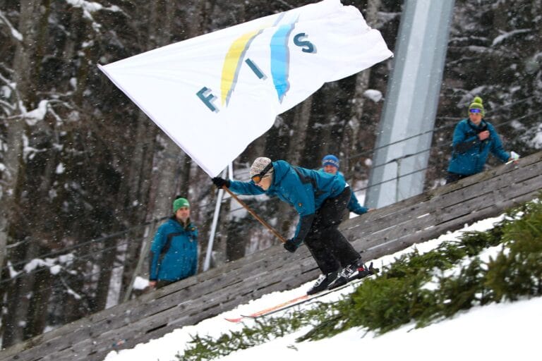 FIS har besluttet å utestenge russiske og hviterussiske utøvere
