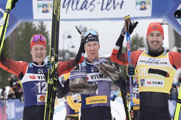 Emil Persson vant spurtoppgjøret mot Johan Hoel i Ylläs-Levi