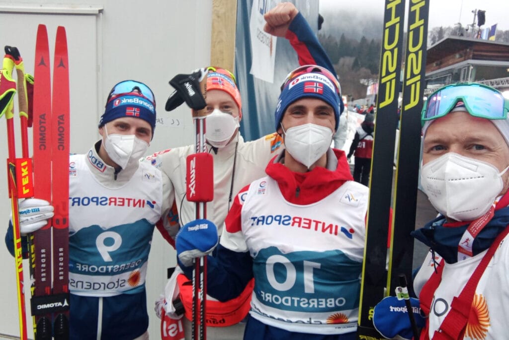 Hans Kristian Stadheim (til høyre), her fra VM 2021 da han var trener for det britiske landslaget