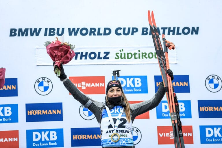 Dorothea Wierer tok en overlegen seier på hjemmebane