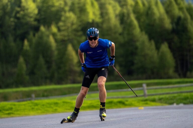 William Poromaa på rulleskitrening 2023