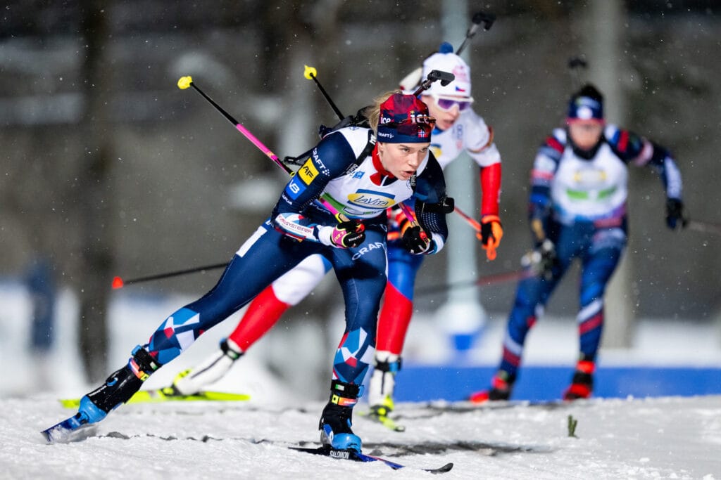 Juni Arnekleiv stafett WC Östersund 2023