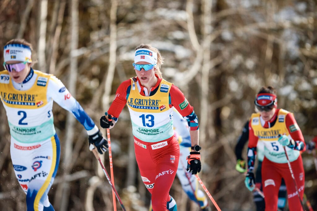 Astrid Øyre Slind (NOR) - FIS world cup cross-country, mass, Canmore (CAN).