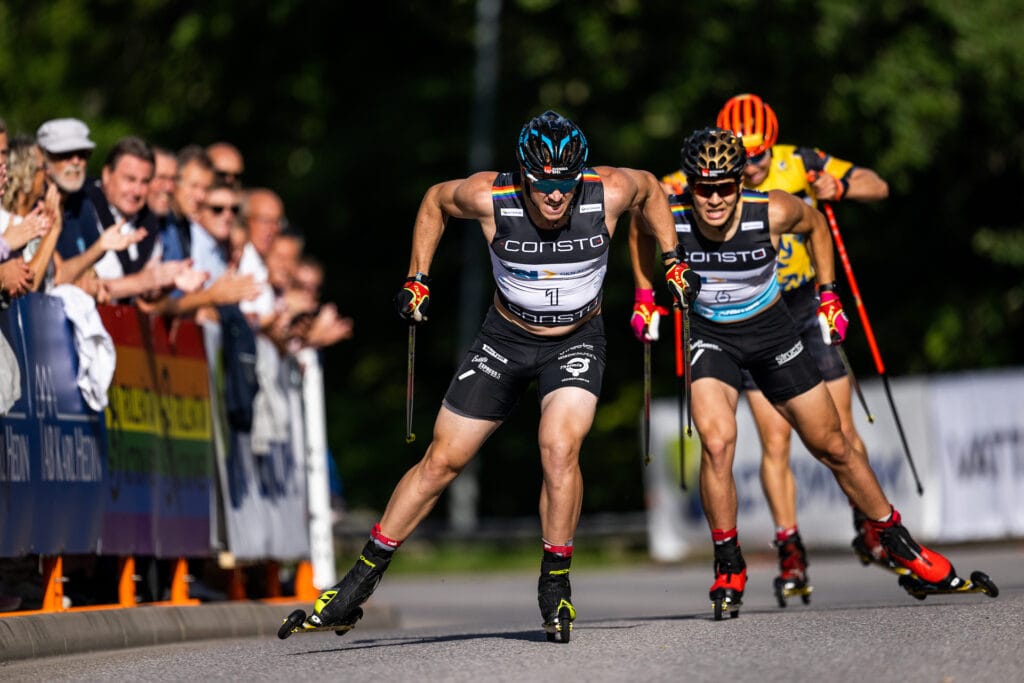 Anton Persson, Falun Borlänge SK, tävlar i semifinalen i herrarnas sprint under Alliansloppet den 26 augusti 2022 i Trollhättan.