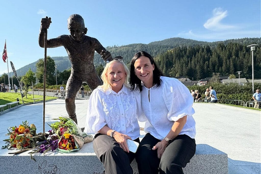 Marit Bjørgen Tove Moe Dyrhaug statue Sept 7 2024