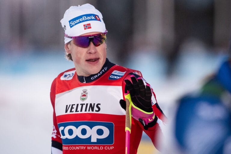 Johannes Høsflot Klæbo of Norway celebrates after competing in men's sprint final during the FIS Cross-Country World Cup on November 30, 2024 in Ruka.