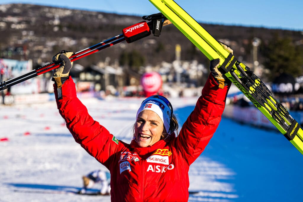 Therese Johaug of Norway celebrates after winning the women’s 10 km classic technique interval start during Beitosprinten 2024 on November 23, 2024 in Beitostølen.