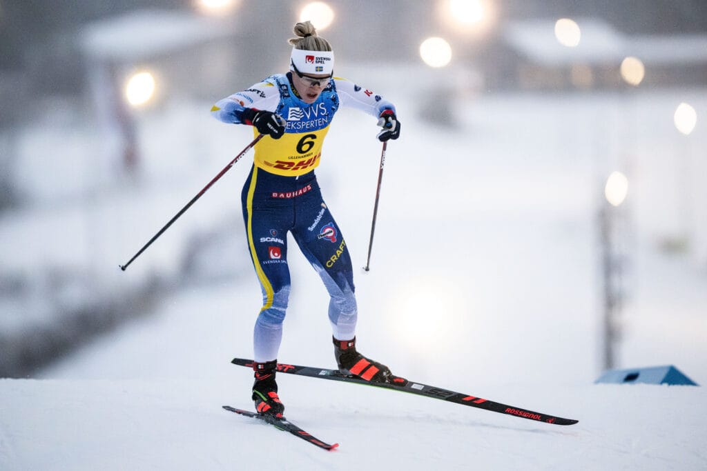 Jonna Sundling of Sweden competes in women's sprint prologue during the FIS Cross-Country World Cup on December 7, 2024 in Lillehammer.