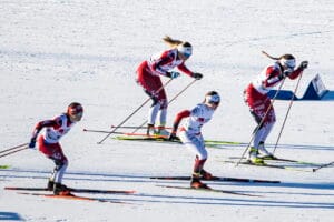 Lisa Ingesson, Piteå Elit SK, SWE och Elina Rönnlund, IFK Umeå, SWE och Anna Heggen, Harestua IL, NOR och Saga Nilsson, Skellefteå SK, SWE och Marte Skaanes, Strindheim Il, NOR och Tuva Anine Brusveen-Jensen, Lyn Ski, NOR tävlar i damernas sprint kvartsfinal under Smart Energy Cup Skandinavisk Cup den 11 januari 2025 i Falun.