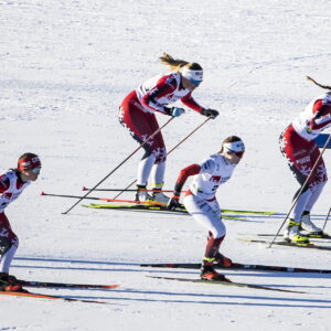 Lisa Ingesson, Piteå Elit SK, SWE och Elina Rönnlund, IFK Umeå, SWE och Anna Heggen, Harestua IL, NOR och Saga Nilsson, Skellefteå SK, SWE och Marte Skaanes, Strindheim Il, NOR och Tuva Anine Brusveen-Jensen, Lyn Ski, NOR tävlar i damernas sprint kvartsfinal under Smart Energy Cup Skandinavisk Cup den 11 januari 2025 i Falun.
