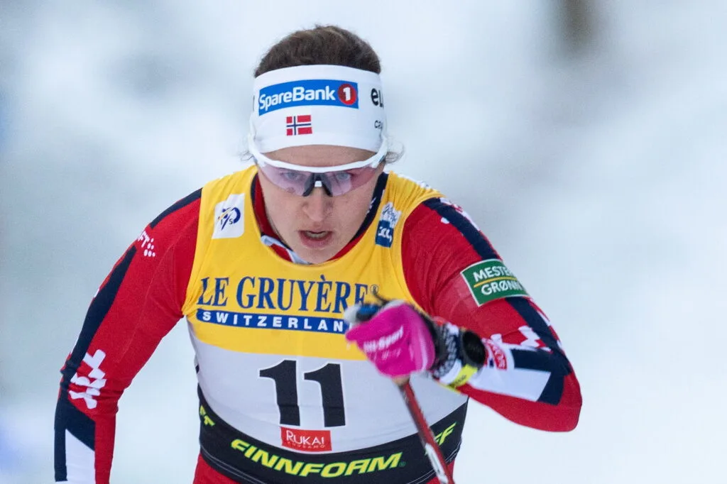Tiril Udnes Weng under verdenscupåpningen i Ruka i november. Det var siste gang hun følte seg i form. Uka etter fikk hun kyssesyken. Foto: Harald Steiner  © Bildbyrån 