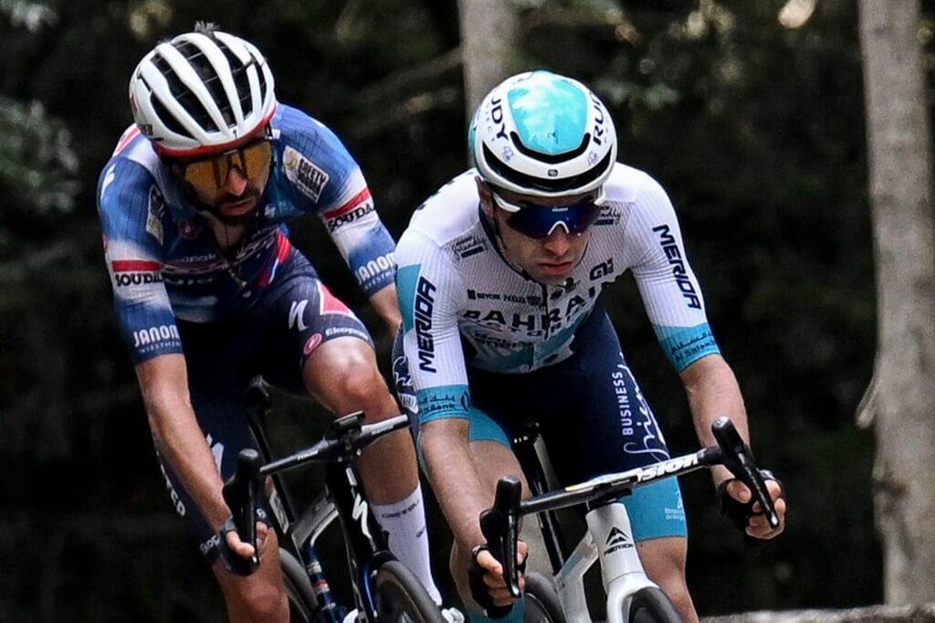 Valentin PARET PEINTRE SOUDAL QUICK-STEP Lenny MARTINEZ Stage 10 TDF 2025 ASO Billy Ceusters