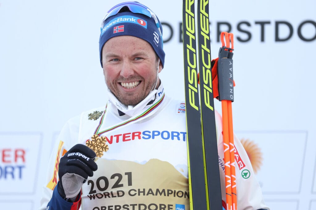 Emil Iversen tok gull på femmila i VM 2021. Foto: Bildbyrån