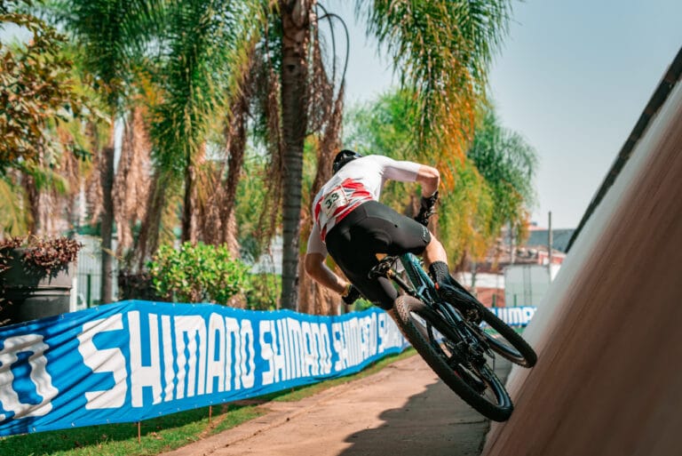 Se UCI MTB Eliminator fra São Paulo direkte på SC Play