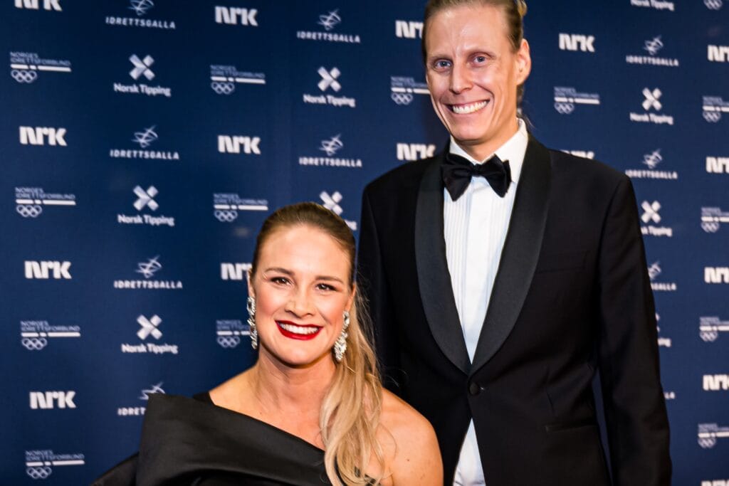 Birgit Skarstein and her boyfriend poses for a photo on the red carpet ahead of Idrettsgallaen on January 4, 2025 in Trondheim.
