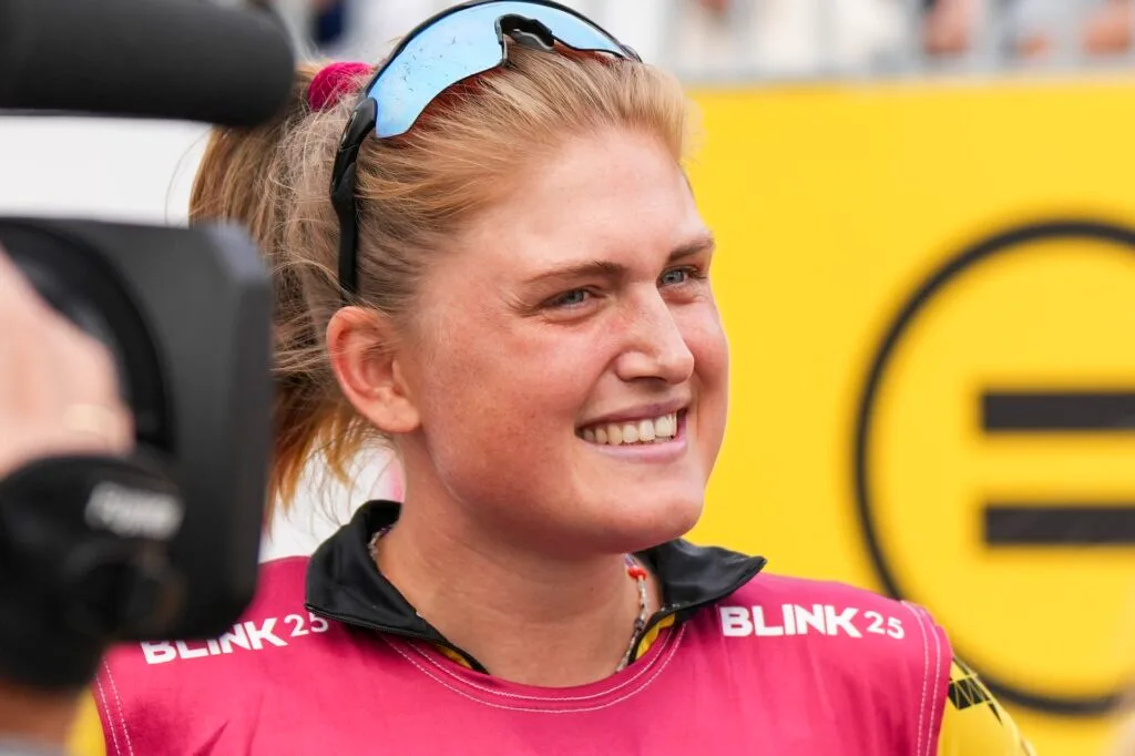 Eline Grue knuste verdenseliten under BLINK25. Uka etter fortsatte hun i samme spor på det svenske mesterskapet, der hun gikk rett opp på pallen og slo en rekke verdensmestre. Foto: Nordic Focus