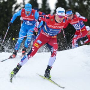 Johannes Høsflot Klæbo (NOR) og Federico Pellegrino (ITA). Foto: GEPA pictures/ Harald Steiner © Bildbyrån