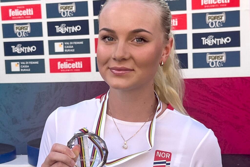 Victoria Nitteberg WC Val di fiemme 2025 Håvard Garberg