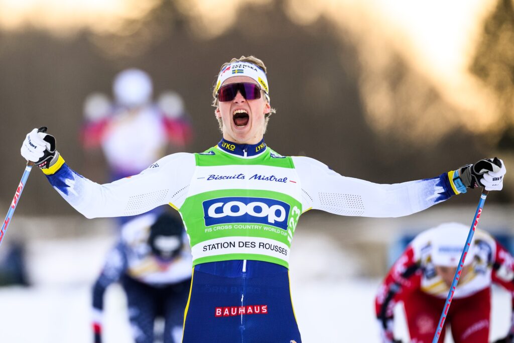 Edvin Anger tok sin første individuelle verdenscupseier i vinter. Nå er han en av de største favorittene til medaljene i OL 2026. Foto: Maxim Thore / BILDBYRÅN