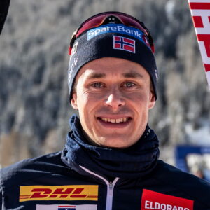 250202 Harald Østberg Amundsen of Norway celebrates after men's 10 km interval start free technique during the FIS Cross-Country World Cup on February 2, 2025 in Cogne.