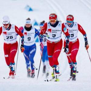 Ingrid Gulbrandsen, Bardufoss og Omegn Il tävlar i damernas sprint under Ford Smart Energy Cup i skidor den 16 december 2022 i Östersund.