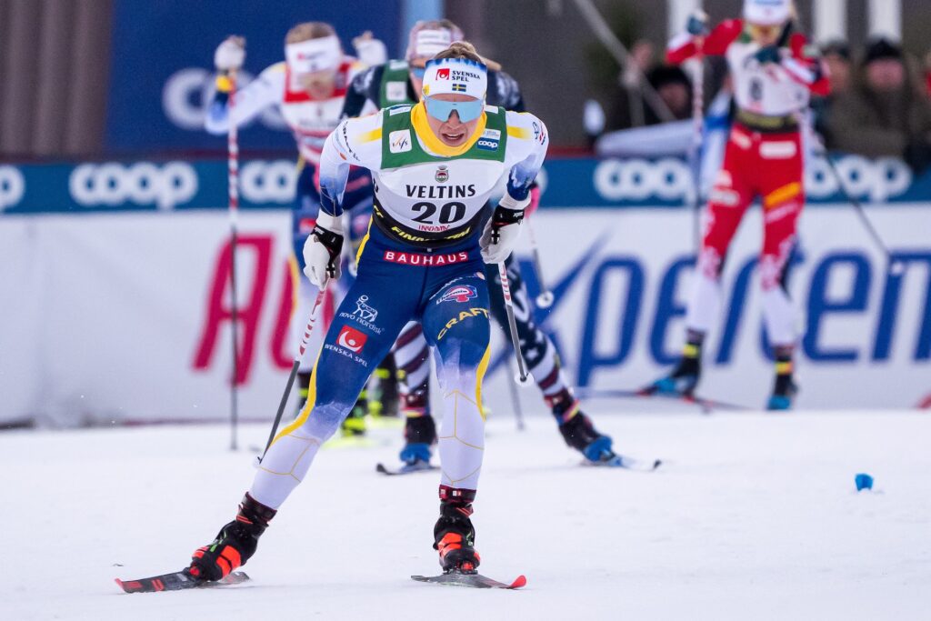 251130 Jonna Sundling of Sweden competes in the FIS Cross-Country World Cup Women's Mass Start 20.0 km Free on November 30, 2025 in Ruka.