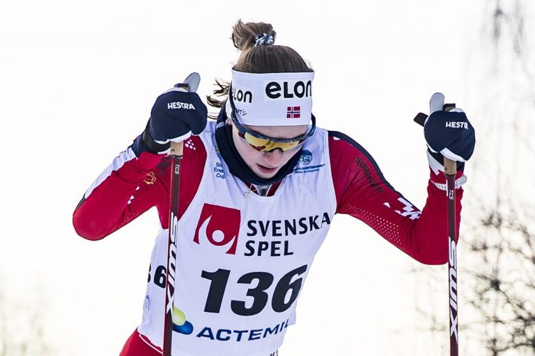 Tone Lise Pedersen, Tromso Skiklubb langrenn, tävlar i 10 km klassisk under Smart Energy Cup Skandinavisk Cup den 12 januari 2025 i Falun. Foto: