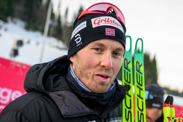 Emil Iversen of Norway in the mixed zone after the men's 10 km individual free technique during the FIS Cross-Country World Cup on December 7, 2025 in Trondheim.