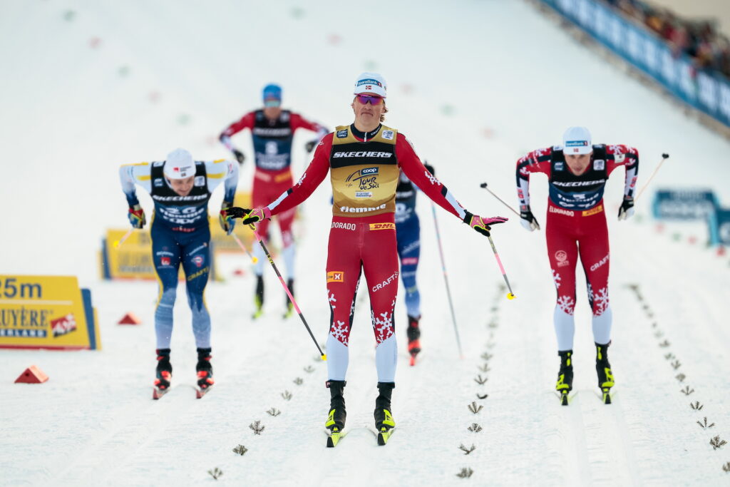 Johannes Høsflot Klæbo synes Tour de Ski har blitt for kort og for lett. Etterlyser den spektakulære varianten fra hans barndom. Foto: Modica/NordicFocus