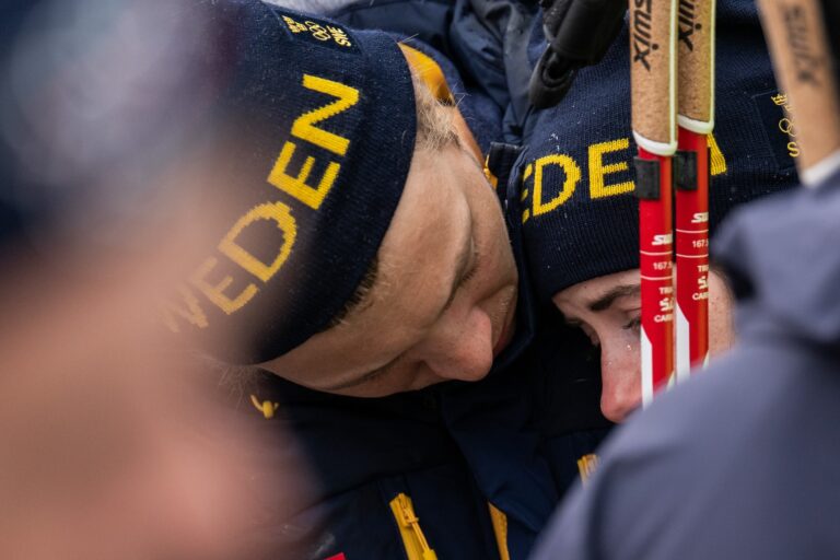 Forsvant i garderoben i 30 minutter: – Tøft å se henne ha det så vondt