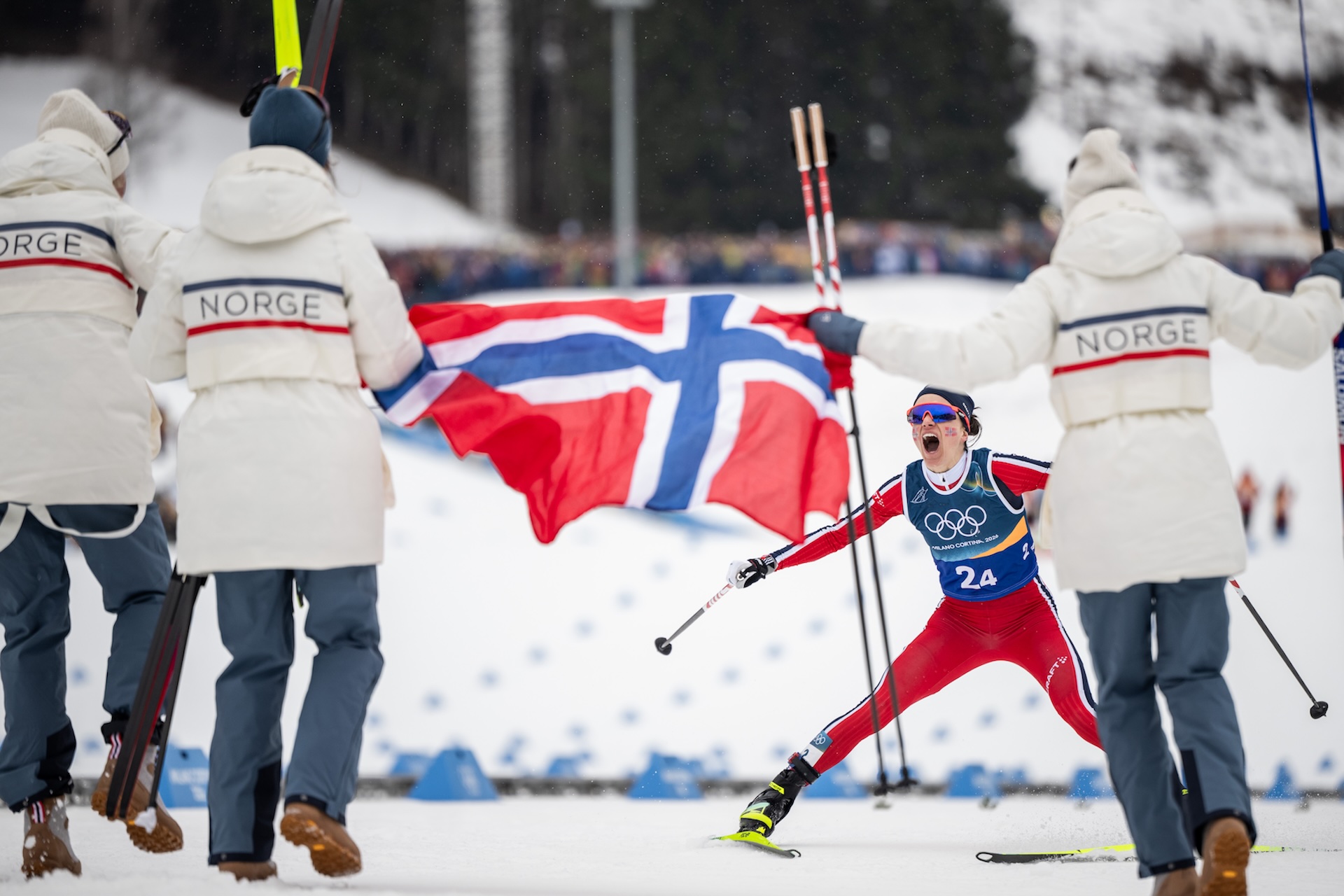 Tar OL-gull på stafetten, får pepper for å juble - Langrenn.com