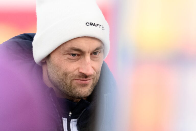 Northug tilbyr redningspakke etter OL-smellen: – Urovekkende