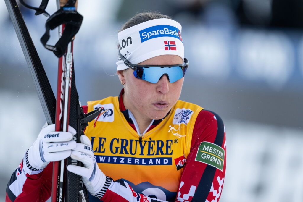 241228 Lotta Udnes Weng of Norway looks dejected after the Women's Sprint quarter final during day one of the Tour de Ski on December 28, 2024 in Toblach. 
Photo: Carl Sandin / BILDBYRÅN / kod CS / CS0632