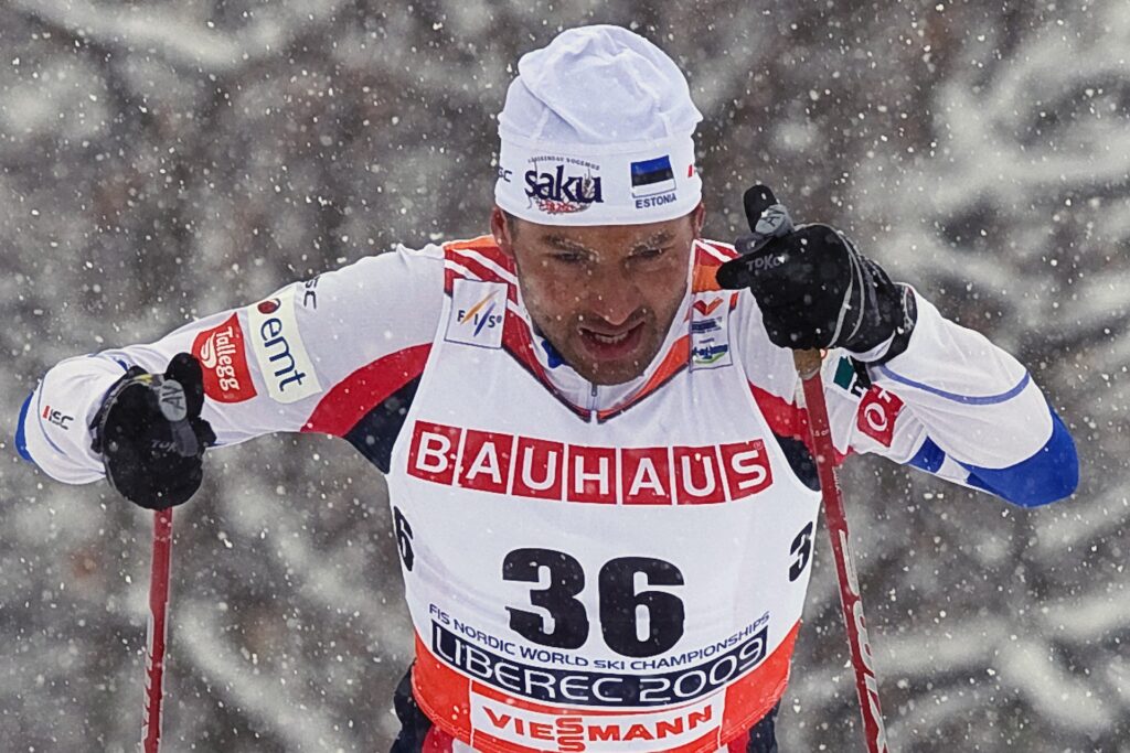090220 Skidor, VM: Andrus Veerpalu på väg mot segern på 15 km © - 29514