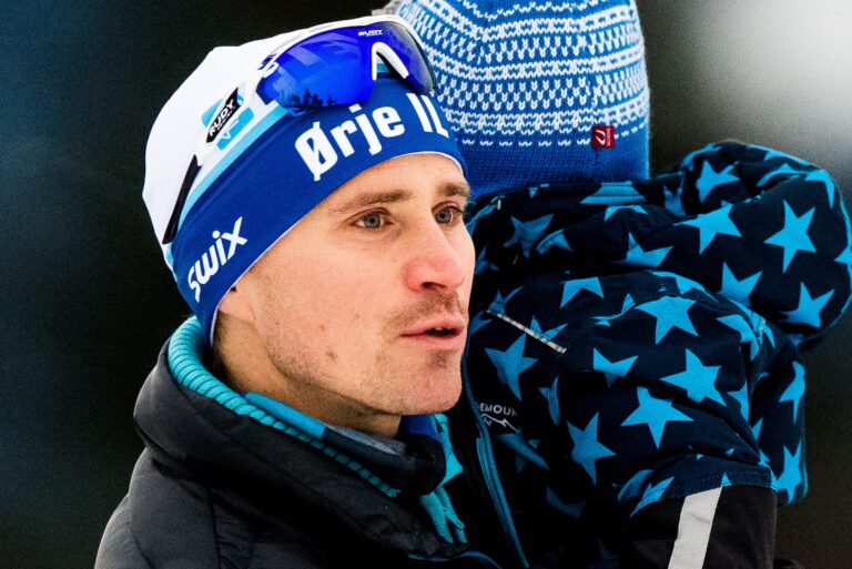 Ola Vigen Hattestad watches men's sprint classic qualification during FIS Cross-Country World Cup on December 2, 2017 in Lillehammer.