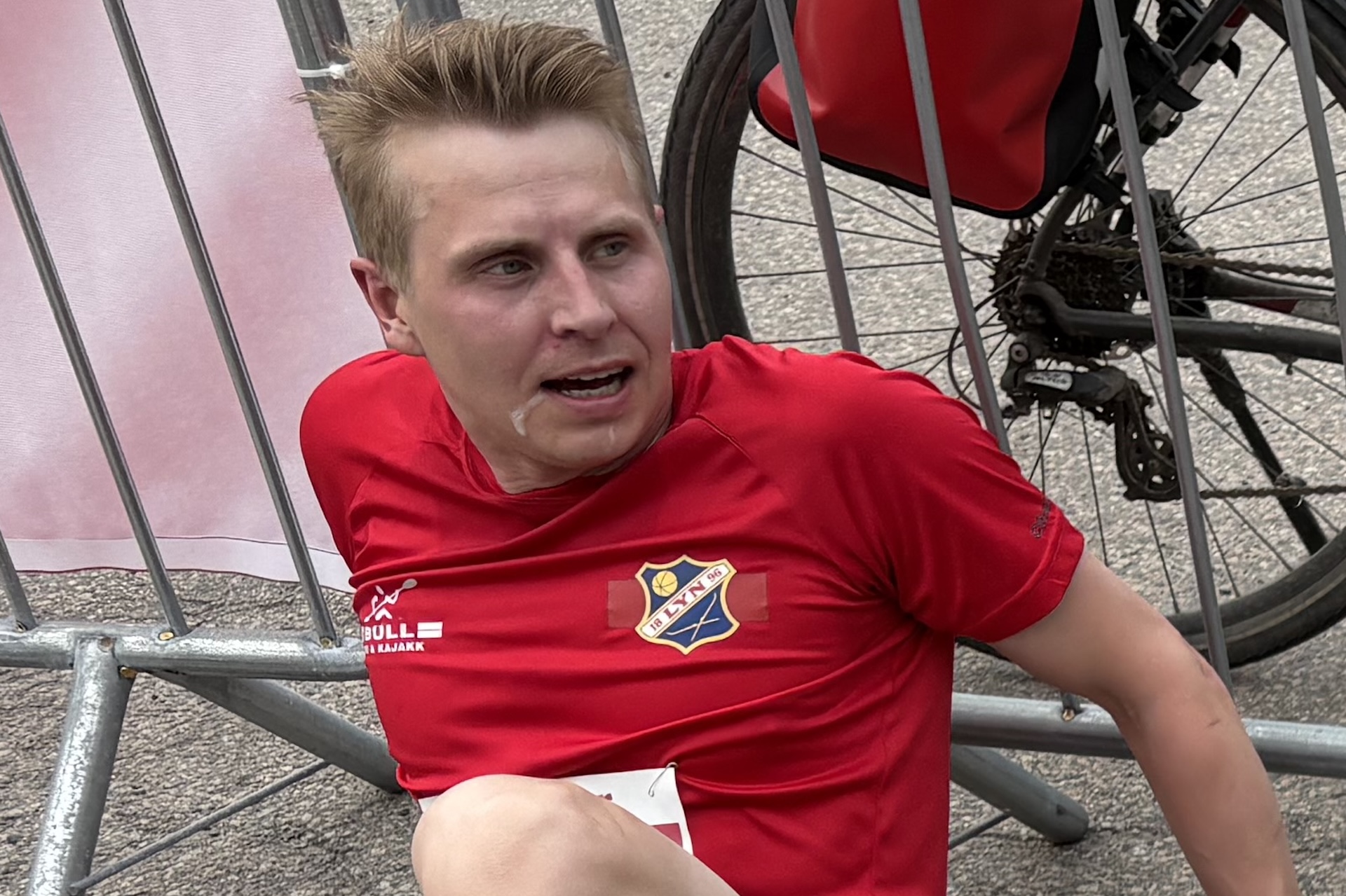 Simen Hegstad Krüger med kanonløp i Grefsenkollen Opp