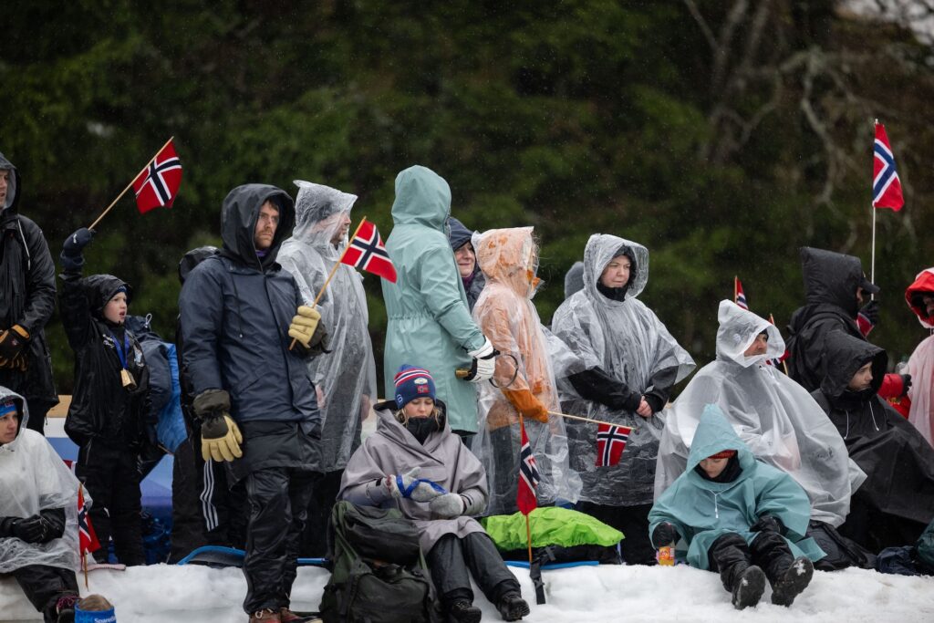 Ski-VM Trondheim 2025. Spectators 20K skiatahlon W.