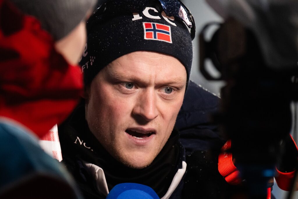 Strømsheim of Norway in the mixed zone after men's 12,5 km pursuit during the IBU World Cup on December 7, 2025 in Östersund. Photo: / kod MB / MB1262