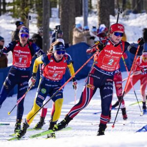 Linn Gestblom of Sweden and Marthe Krakstad Johansen of Norway compete in the women's 4x6 km relay during the IBU World Cup on March 8, 2026 in Kontiolahti.